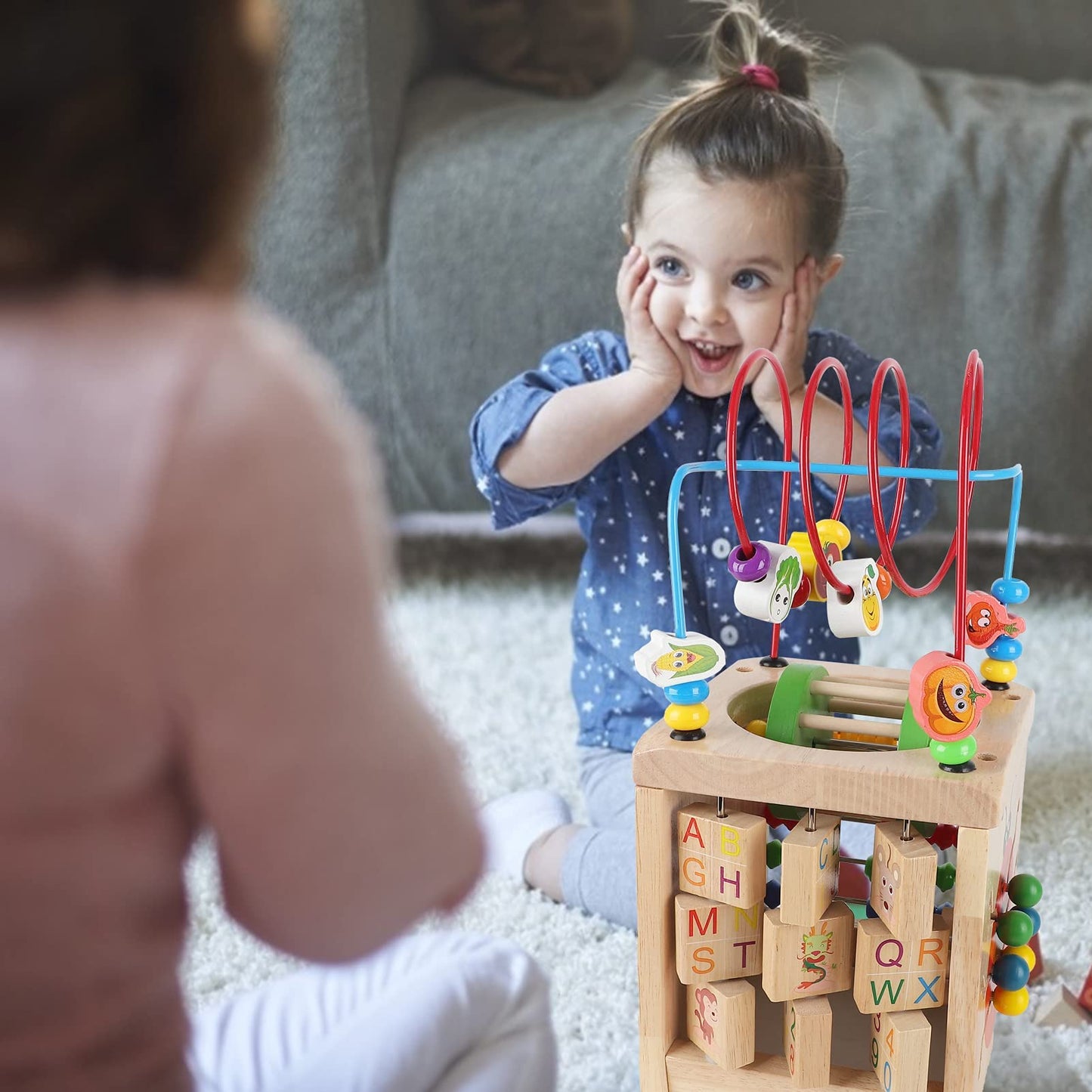 Wooden Activity Cube 7 in 1 Wooden Shape Sorter Activity Centre Multifunctional Educational Bead Maze Clock Rollercoaster Abacus Puzzle Animal Alphabet Number Toy for Child Kids Boys Girls