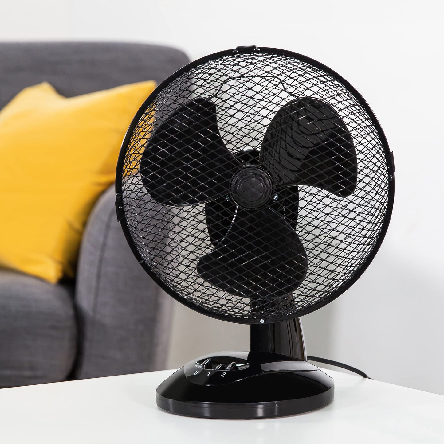 Zanussi 9" Inch, Portable Desk Fan, 2 Speed Settings, Wide-Angled Oscillation, Quiet Operation, Perfect for Bedroom or Office, Black - ZNPDF0921B 9 Inch